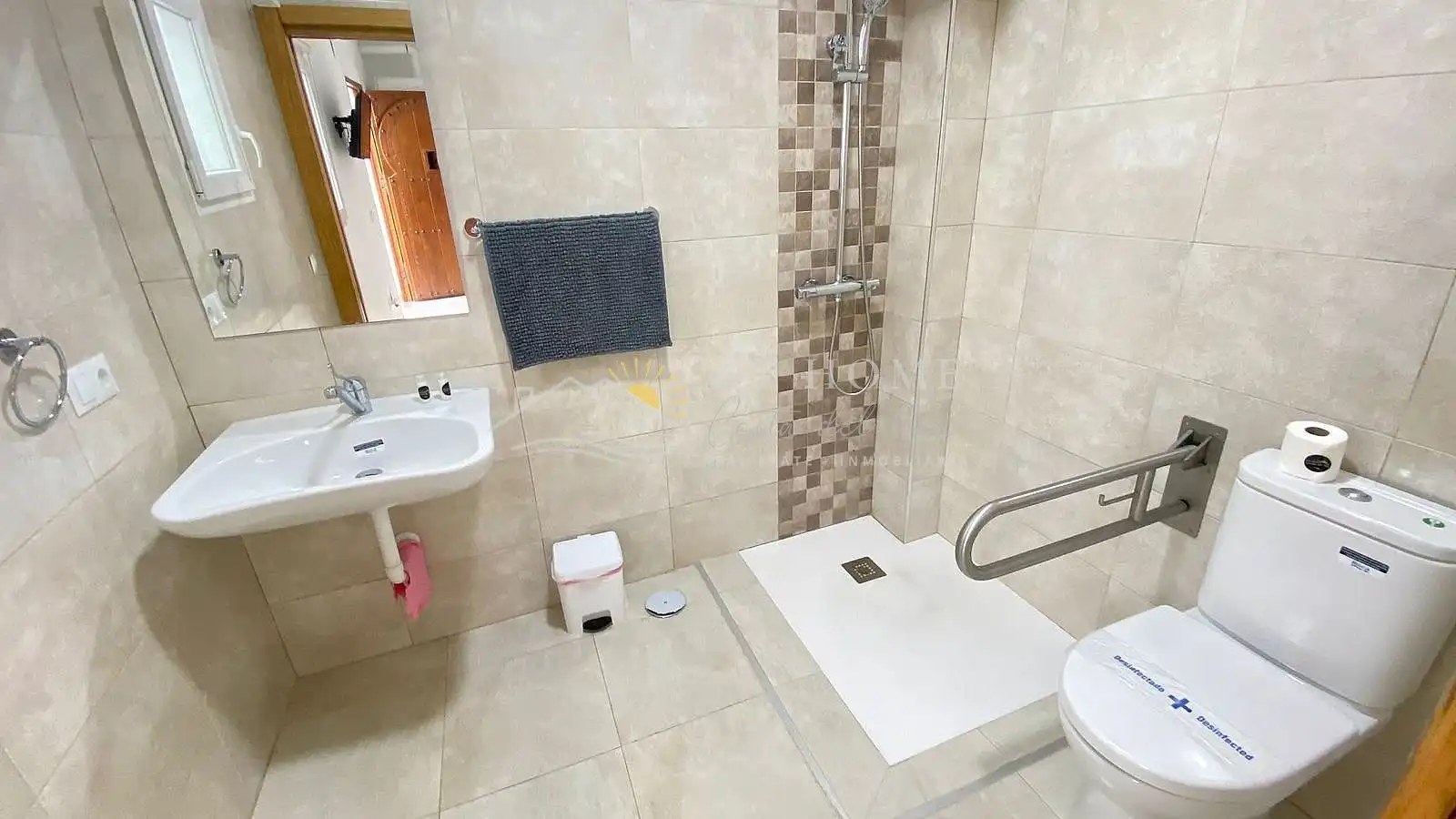 Baño de Casa o chalet en venta en Torrox con Terraza y Microondas