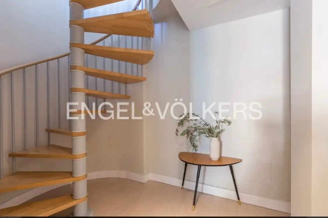 Attic for sale in Madrid  with Air Conditioner, Heating and Terrace