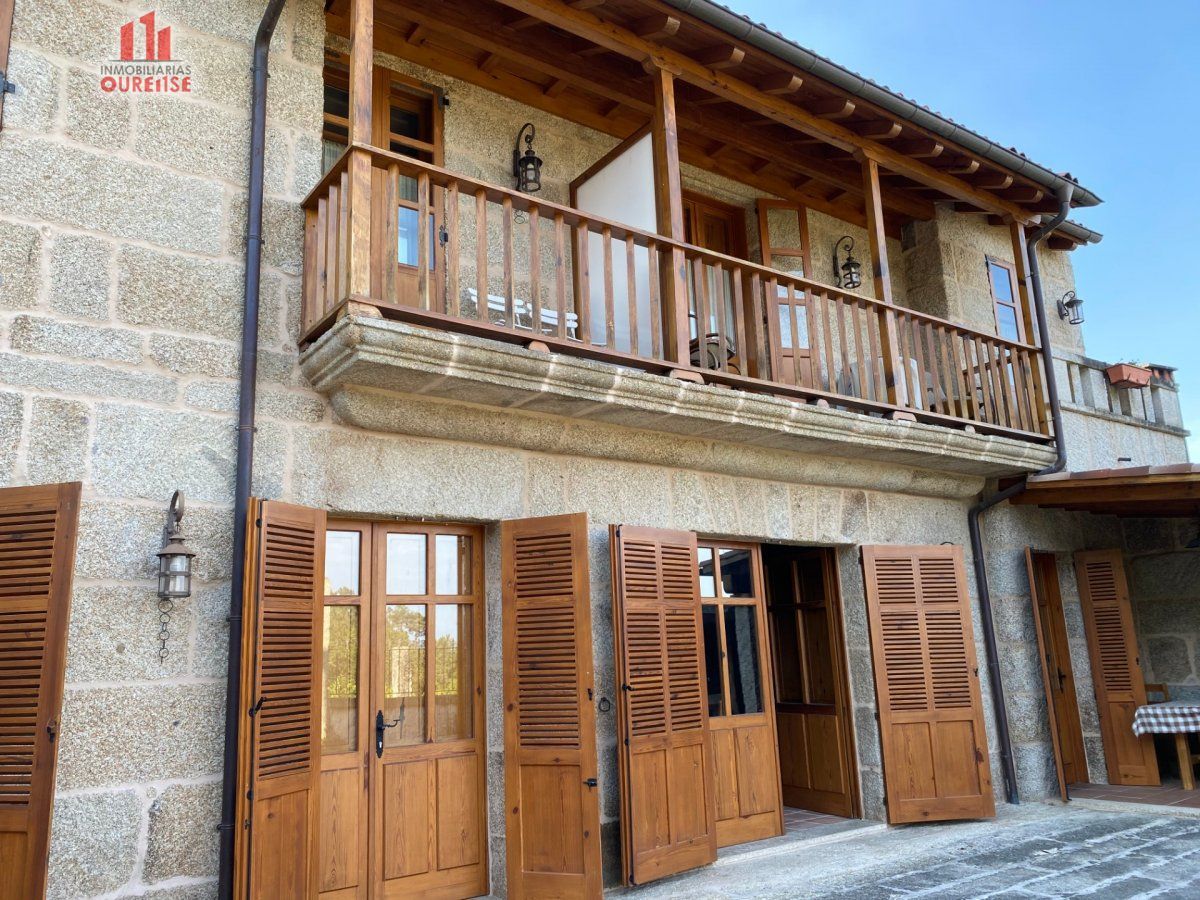 Exterior view of House or chalet for sale in Carballeda de Avia  with Air Conditioner, Heating and Private garden