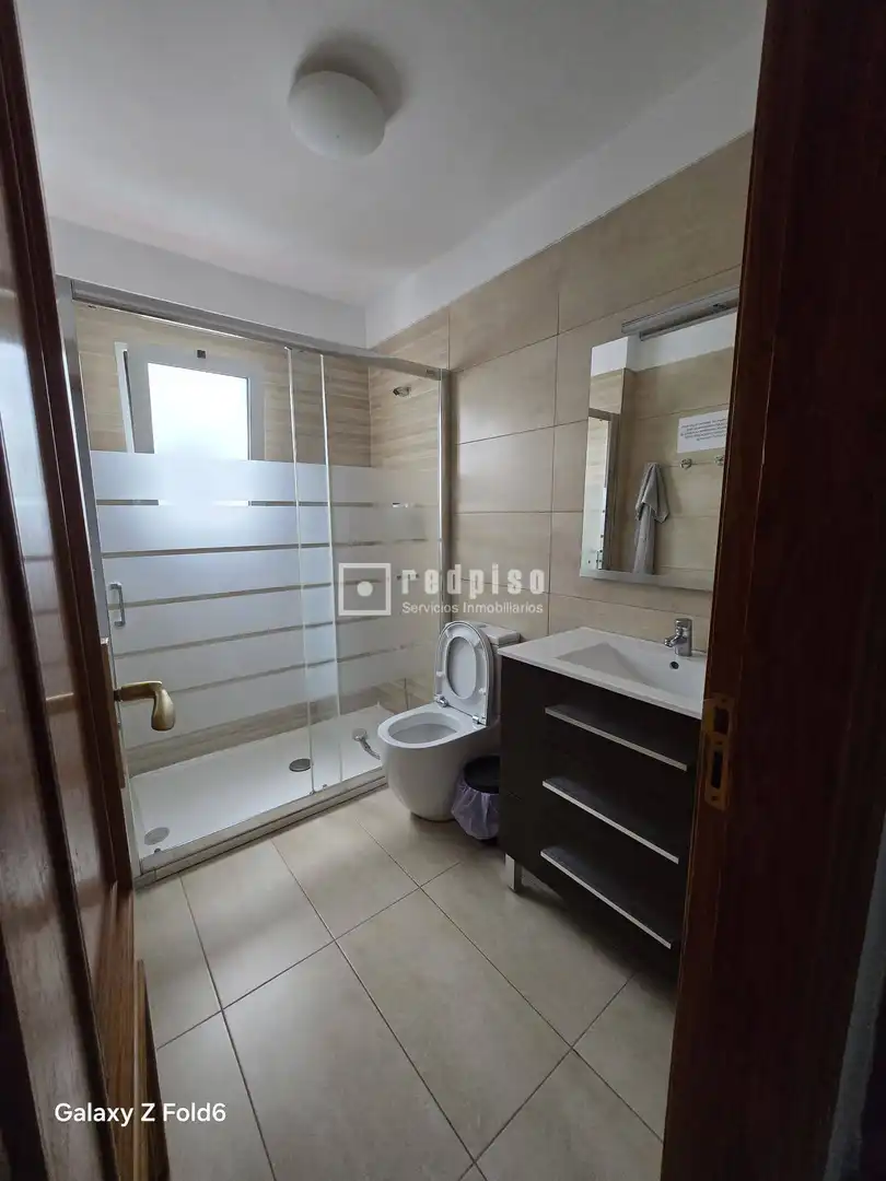 Baño de Piso en venta en San Cristóbal de la Laguna con Aire acondicionado, Calefacción y Jardín privado