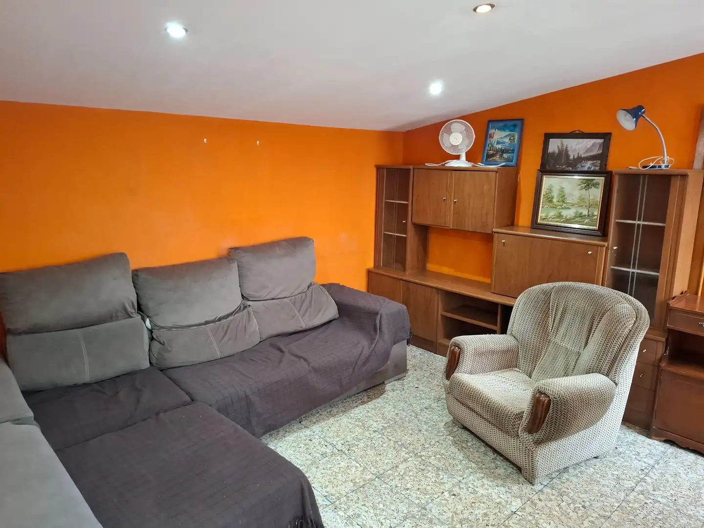 Sala d'estar de Àtic en venda en Ourense Capital  amb Calefacció i Moblat