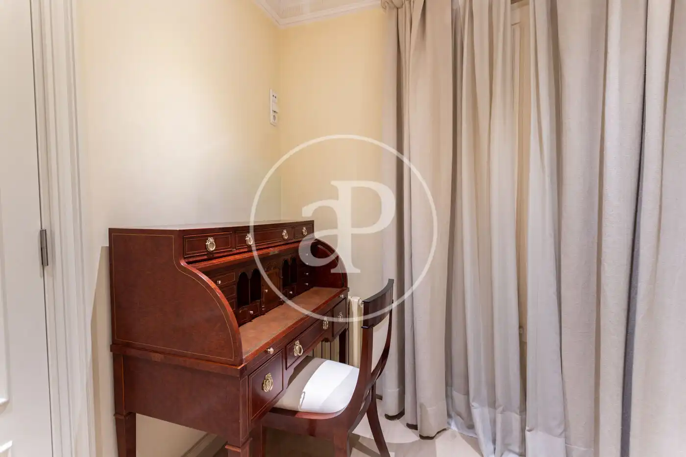 Habitación de Piso de alquiler en Barcelona con Aire acondicionado, Calefacción y Amueblado