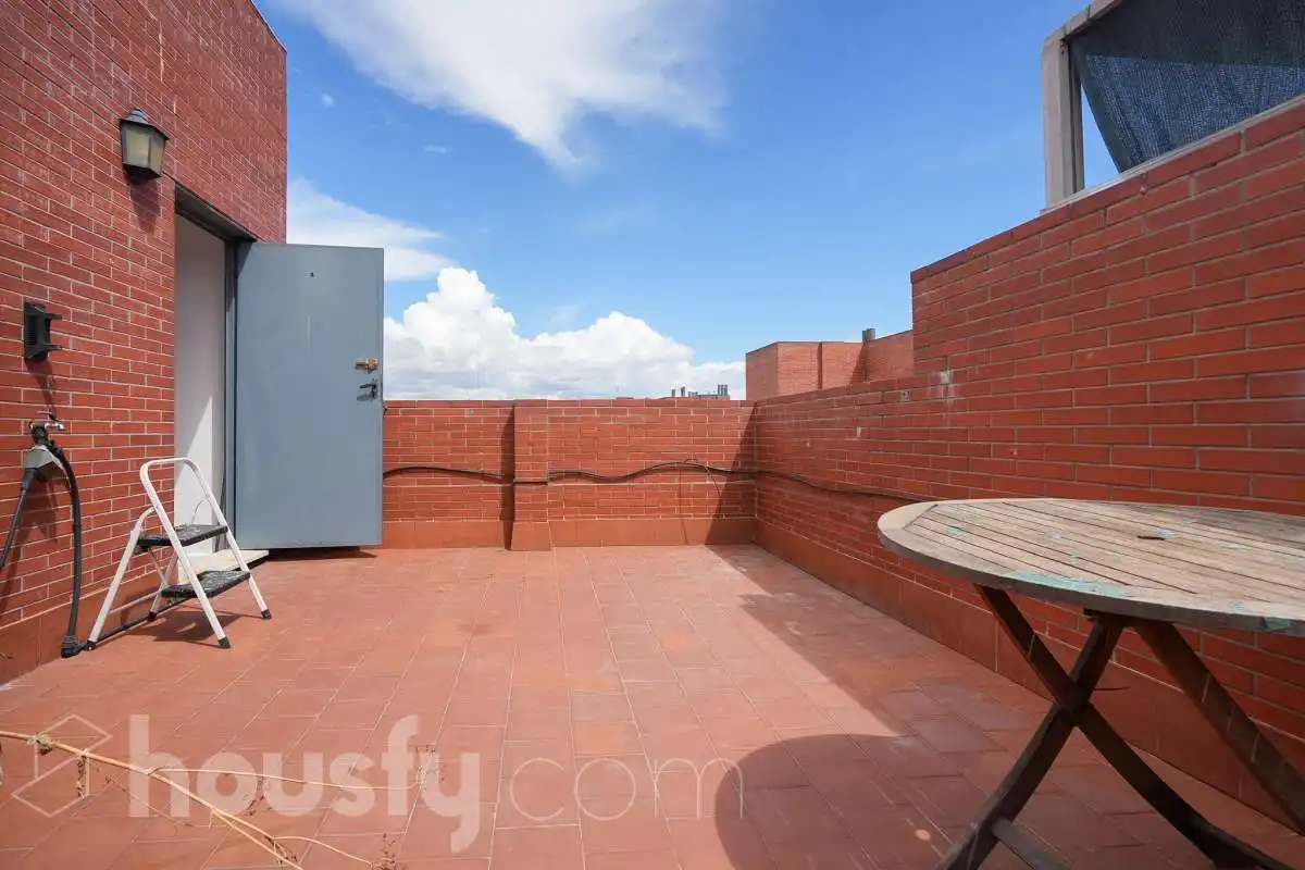 Terrace of Flat for sale in Madrid  with Air Conditioner, Heating and Private garden