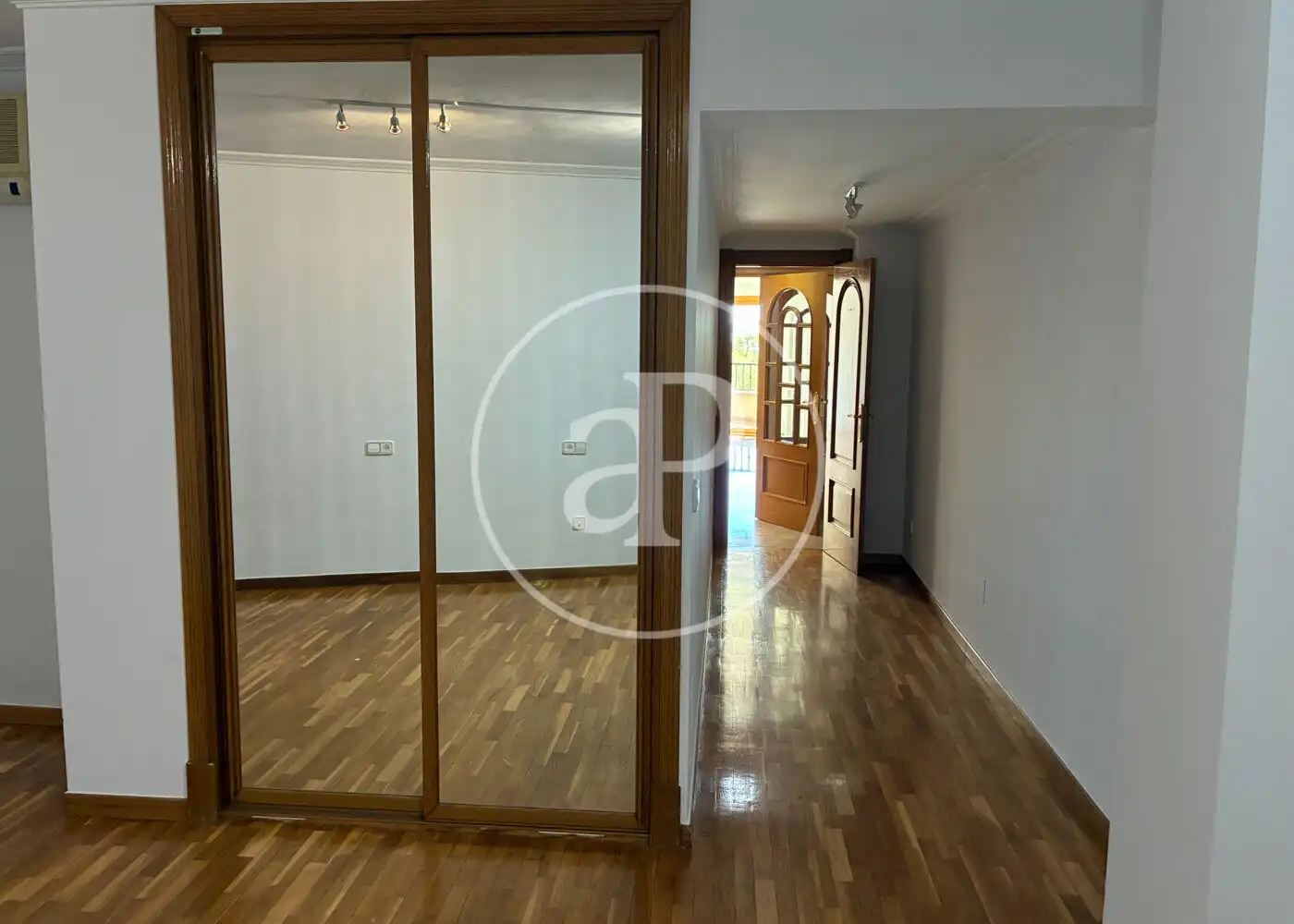 Piso con piscina en alquiler en Avinguda de Joan Miró, imagen 19
