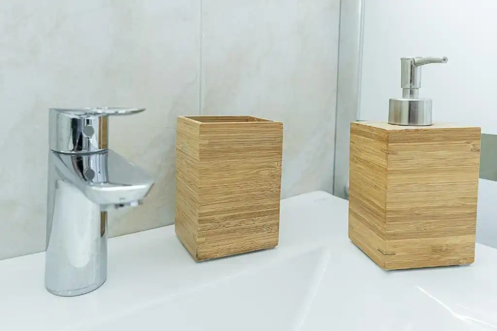 Baño de Estudio en venta en Benalmádena con Aire acondicionado, Amueblado y Piscina comunitaria