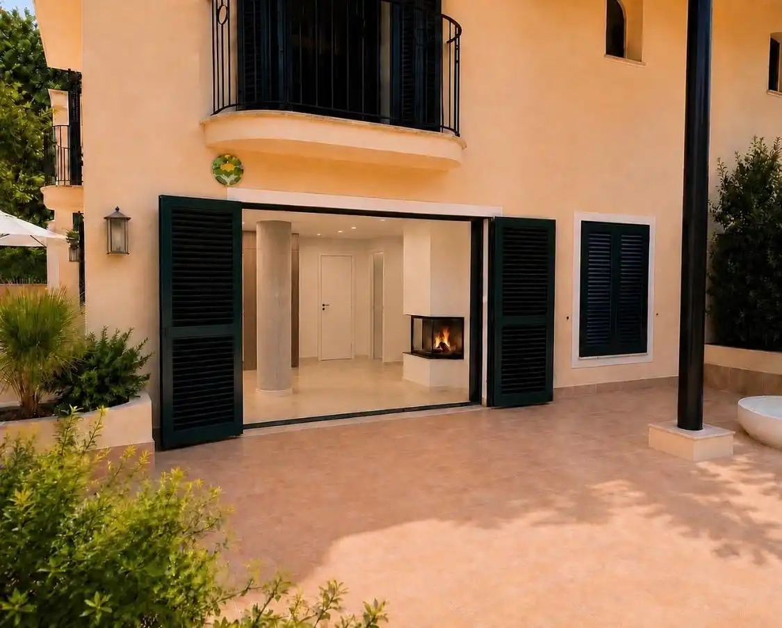 Terrasse von Maisonette zum Verkauf in Calvià mit Klimaanlage, Heizung und Privatgarten