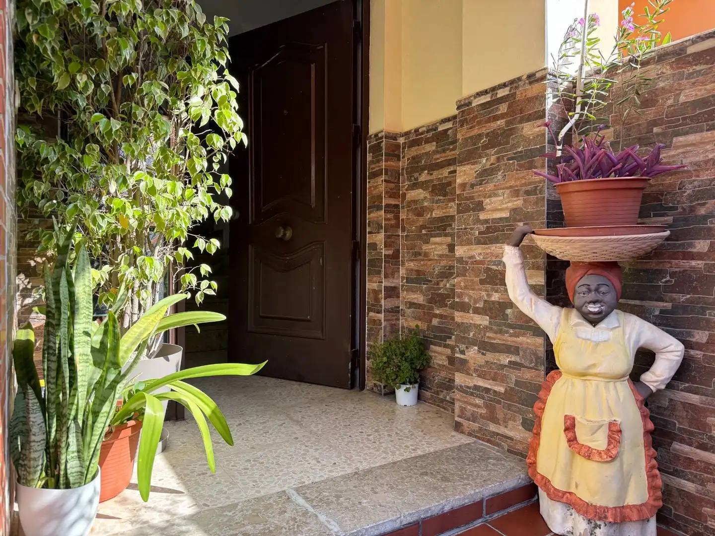 Casa adosada en venta en Aljaraque con Aire acondicionado