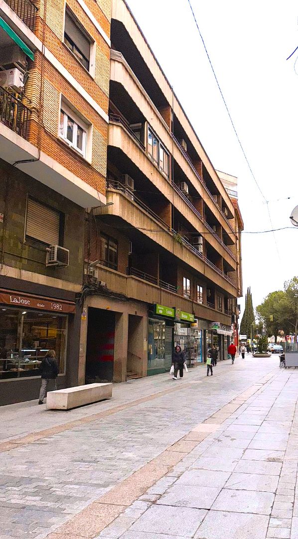 Piso en venta en Calle Puerto, Centro