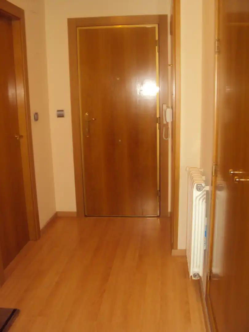 Apartamento de alquiler en Albacete con Aire acondicionado, Calefacción y Parquet