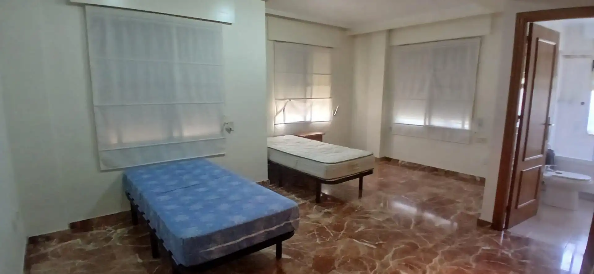 Schlafzimmer von Wohnung zur Miete in Murcia mit Klimaanlage und Heizung