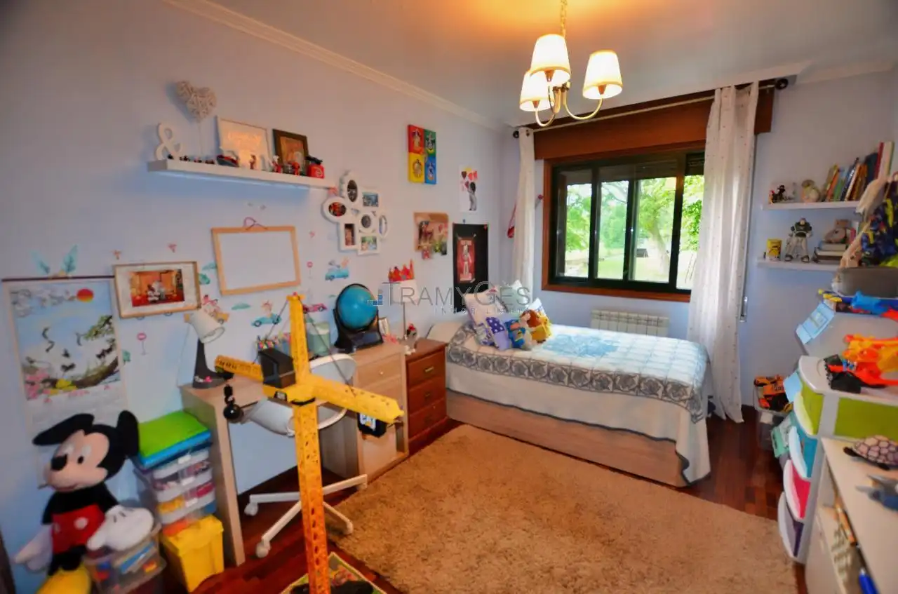 Habitación de Piso en venta en Tomiño con Calefacción y Trastero