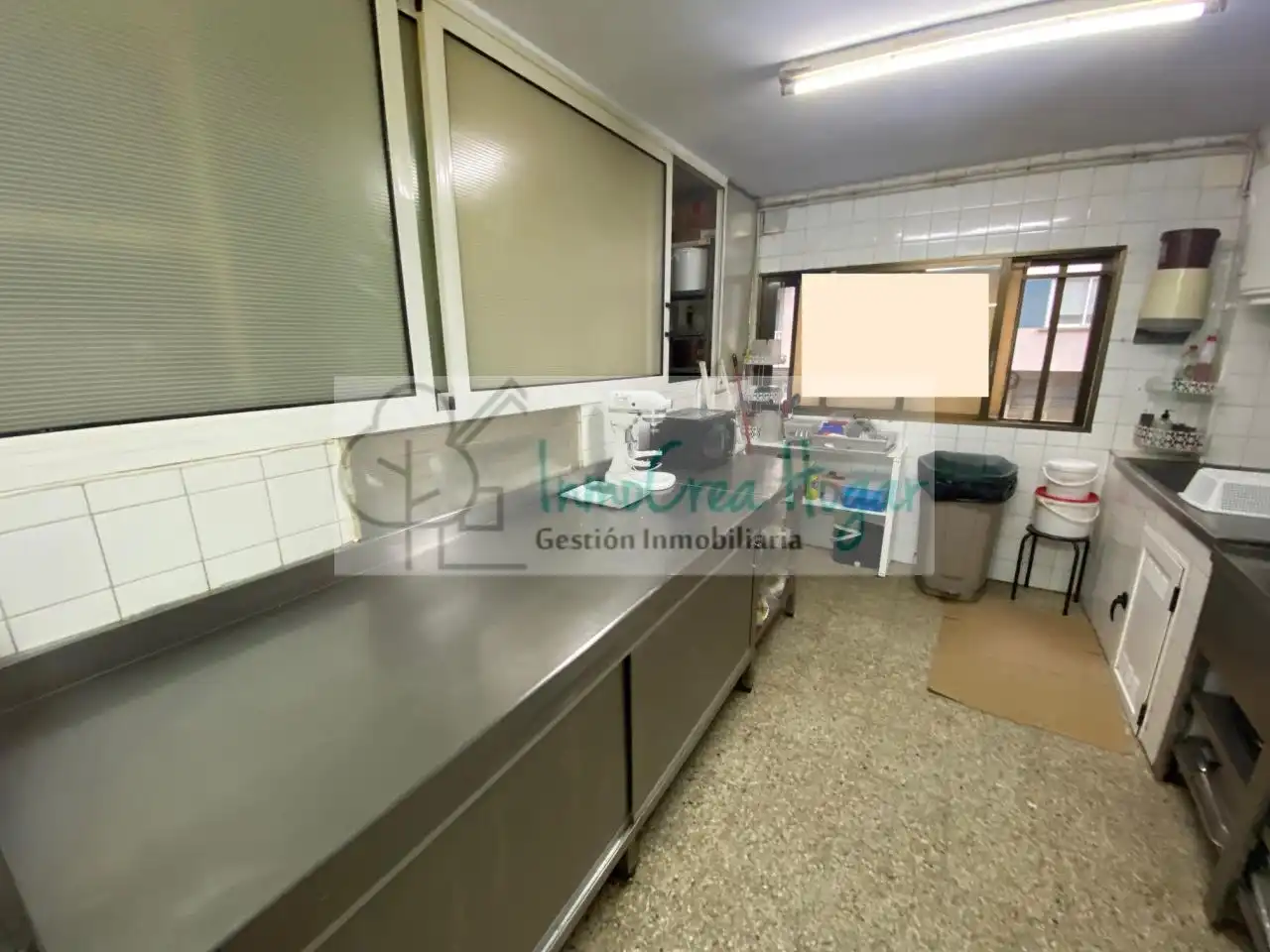 Cocina de Local en traspaso en Vigo  con Aire acondicionado y Amueblado
