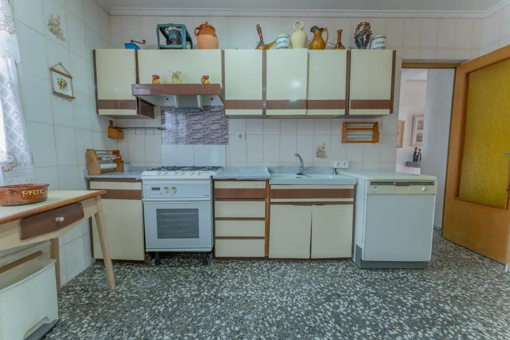 Cuina de Casa o xalet en venda en Albatera amb Jardí privat i Piscina