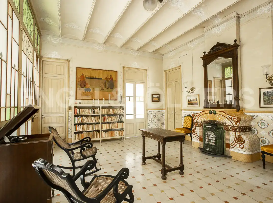 Sala d'estar de Casa o xalet en venda en La Garriga amb Calefacció, Jardí privat i Terrassa