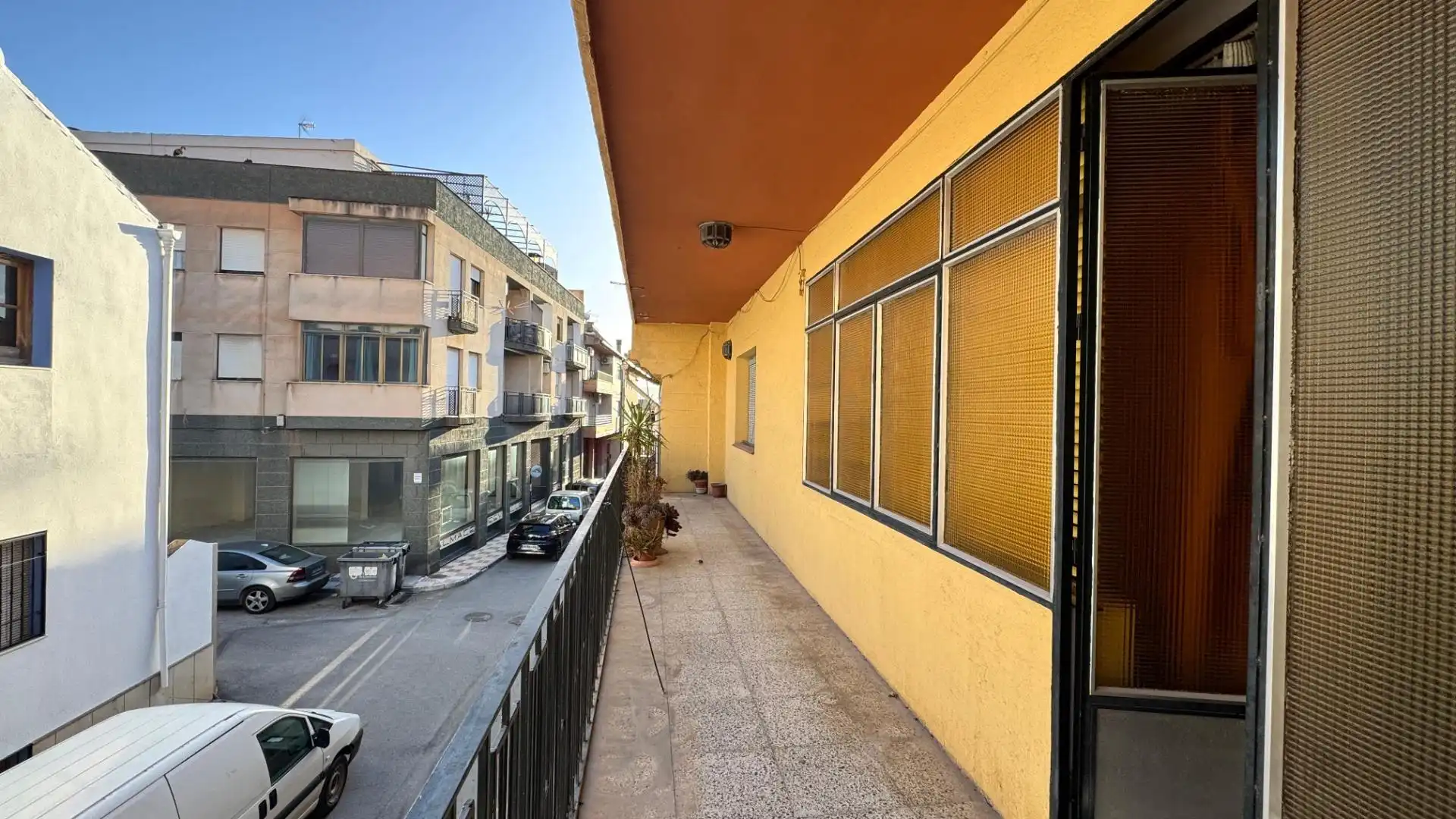 Vista exterior de Casa adosada en venda en Dúrcal amb Balcó