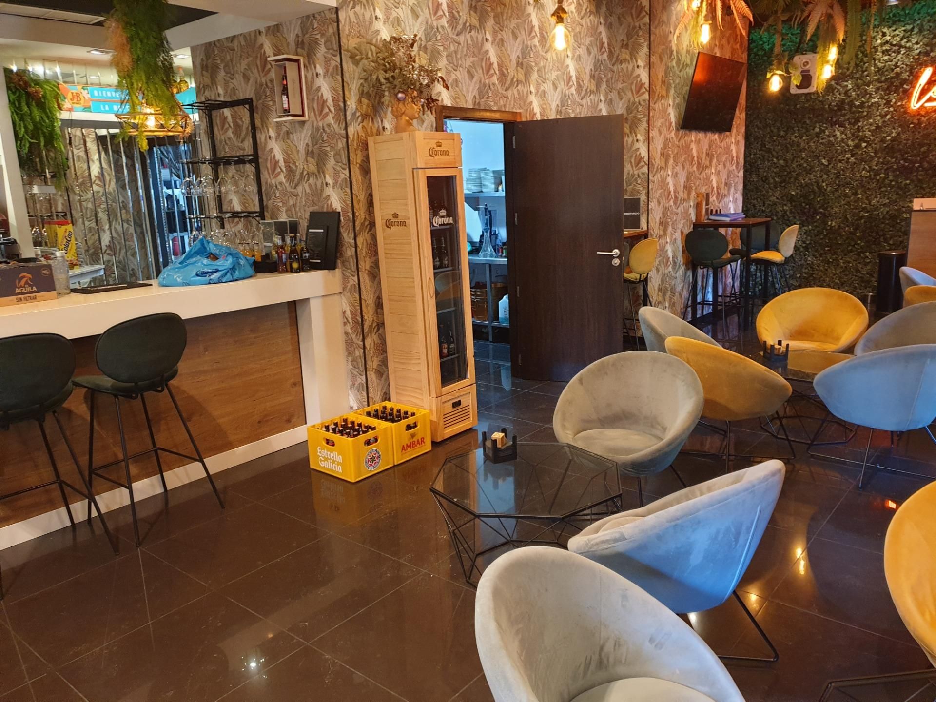 Local de lloguer a Las Trescientas - San Francisco - Ciudad Vergel