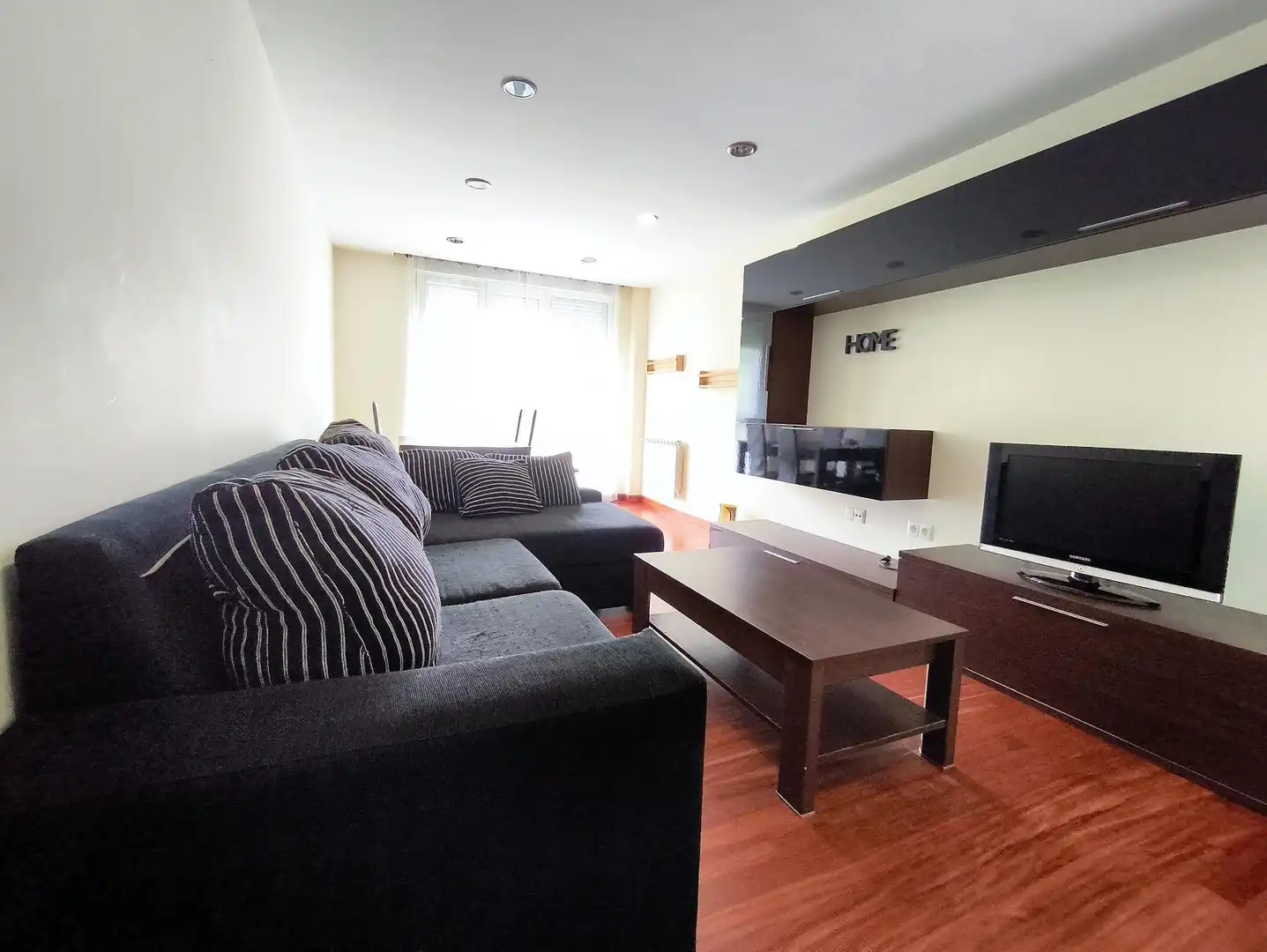 Sala de estar de Piso en venta en Castañeda con Calefacción
