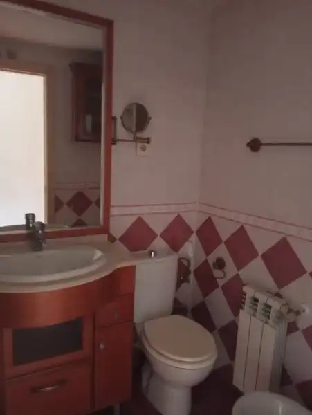 Bathroom of Flat for sale in Madrid  with Storage room