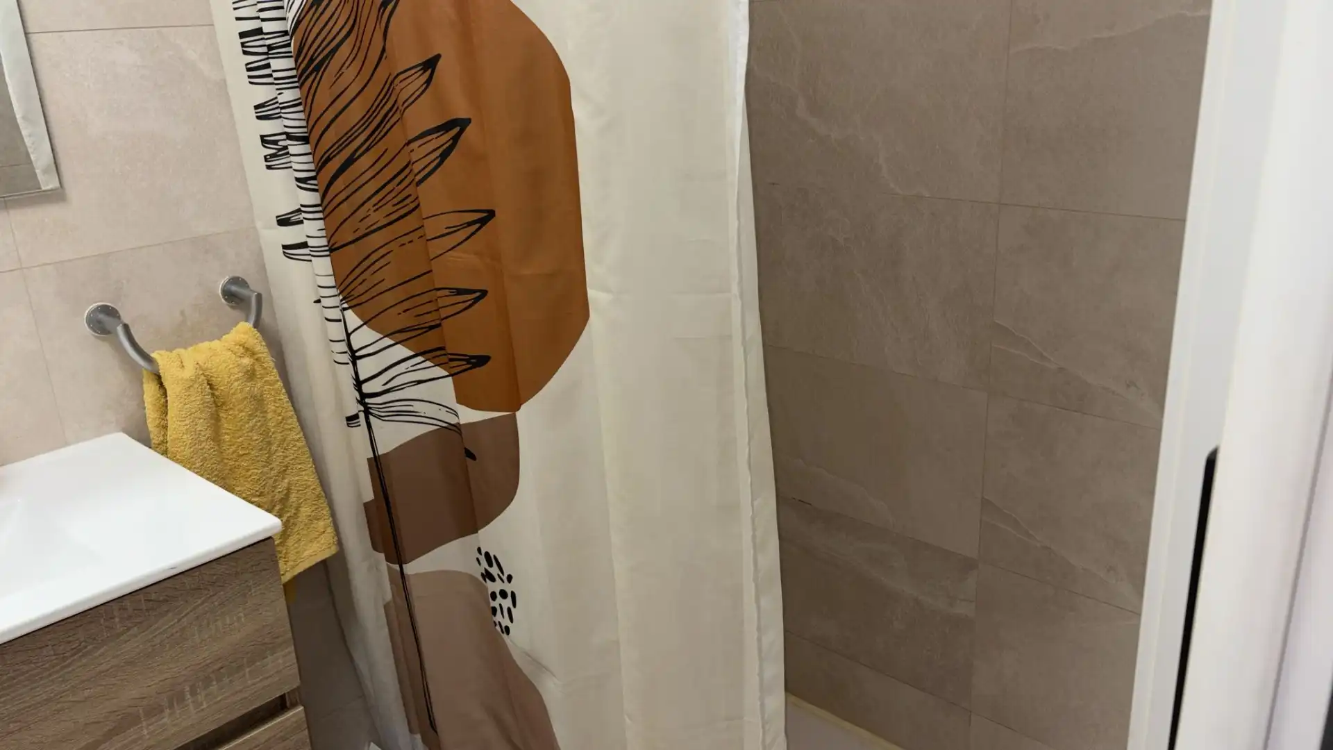 Baño de Piso en venta en Santpedor con Calefacción, Horno y Balcón