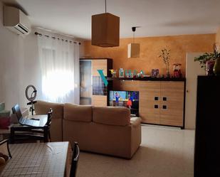 Living room of Flat for sale in Alcalá de Guadaira