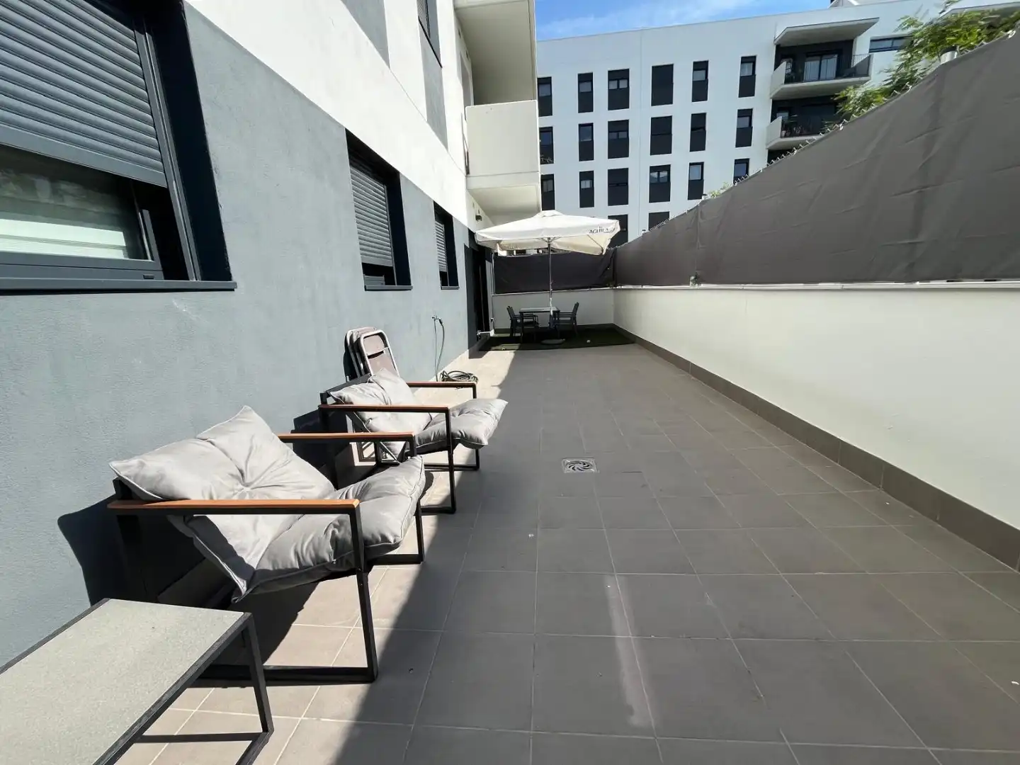 Ground floor with pool for sale in Carrer De Múrcia 143, imagen 2