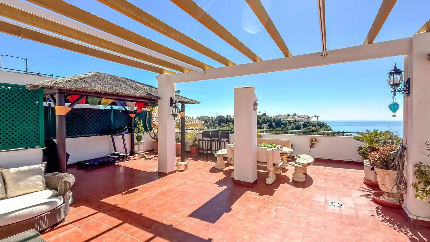 Terrassa de Àtic en venda en Benalmádena amb Aire condicionat, Calefacció i Jardí privat