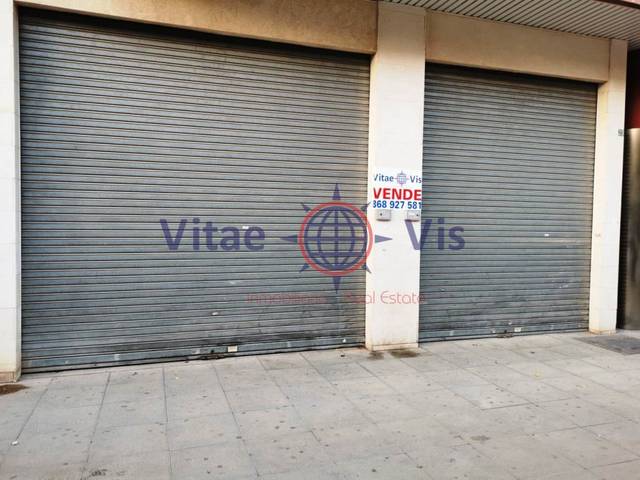 Local comercial en Venta en Calle Fuerzas Armadas en Los Angeles - Apolonia