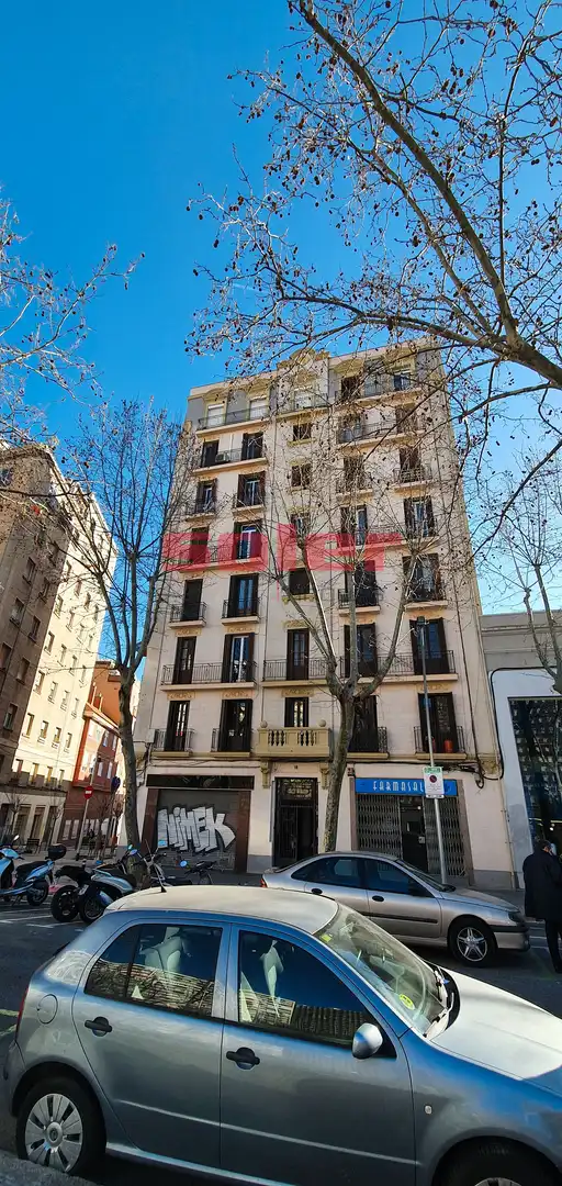 Vista exterior de Piso de alquiler en Barcelona con Aire acondicionado, Calefacción y Parquet