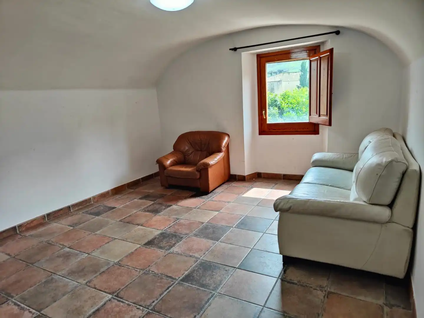 Living room of Buildings for sale in Sant Aniol de Finestres