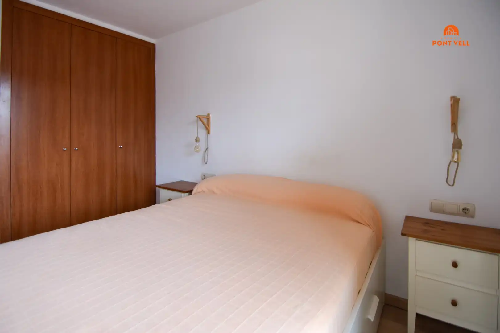 Bedroom of Flat for sale in Palafrugell  with Air Conditioner, Terrace and Furnished