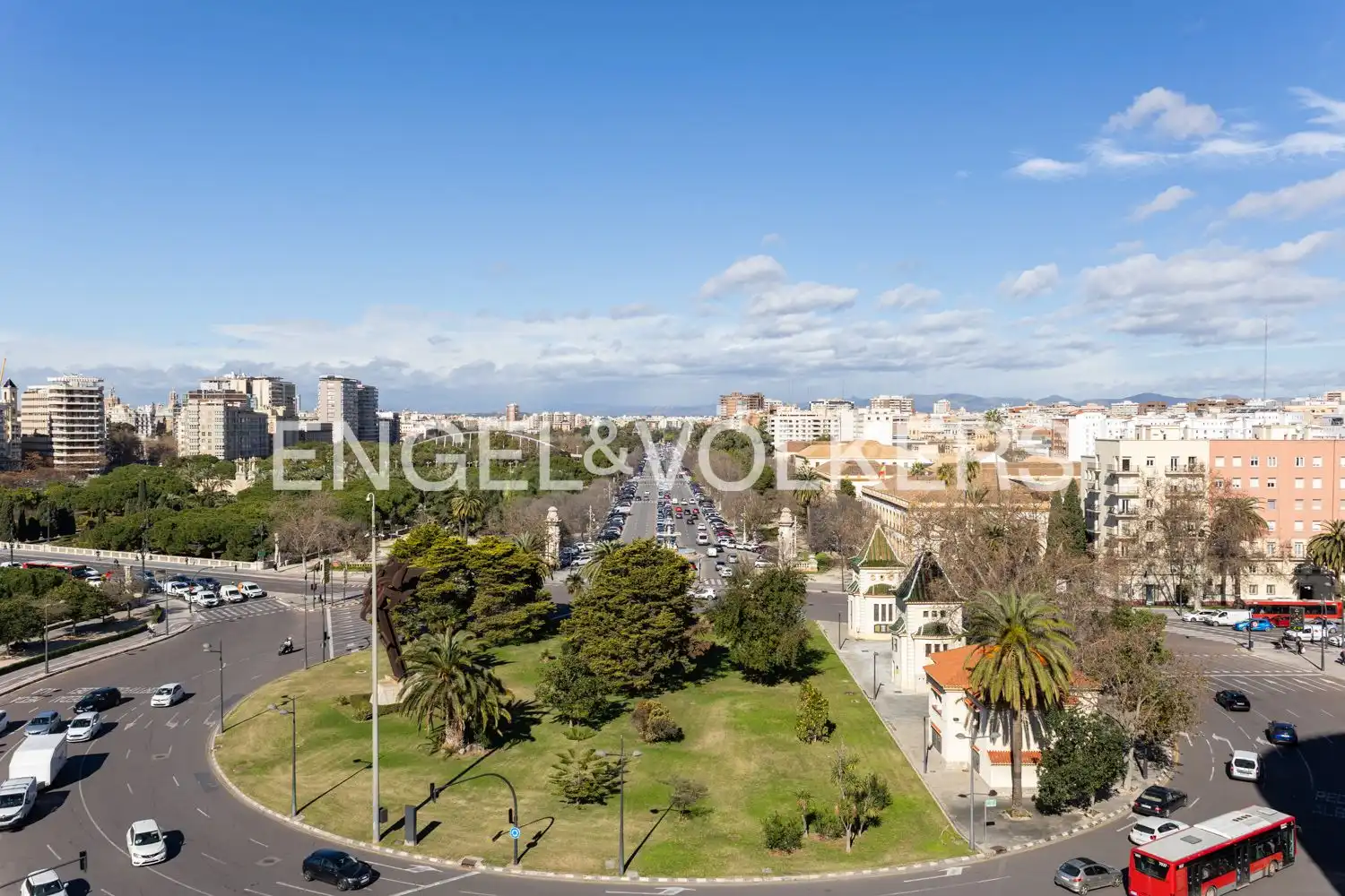 Vista exterior de Piso de alquiler en Valencia con Aire acondicionado, Calefacción y Amueblado