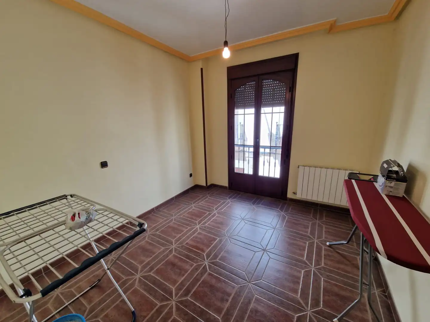 SE VENDE CASA SEMINUEVA AL LADO DE LA PLAZA ANDALUCIA, image 2