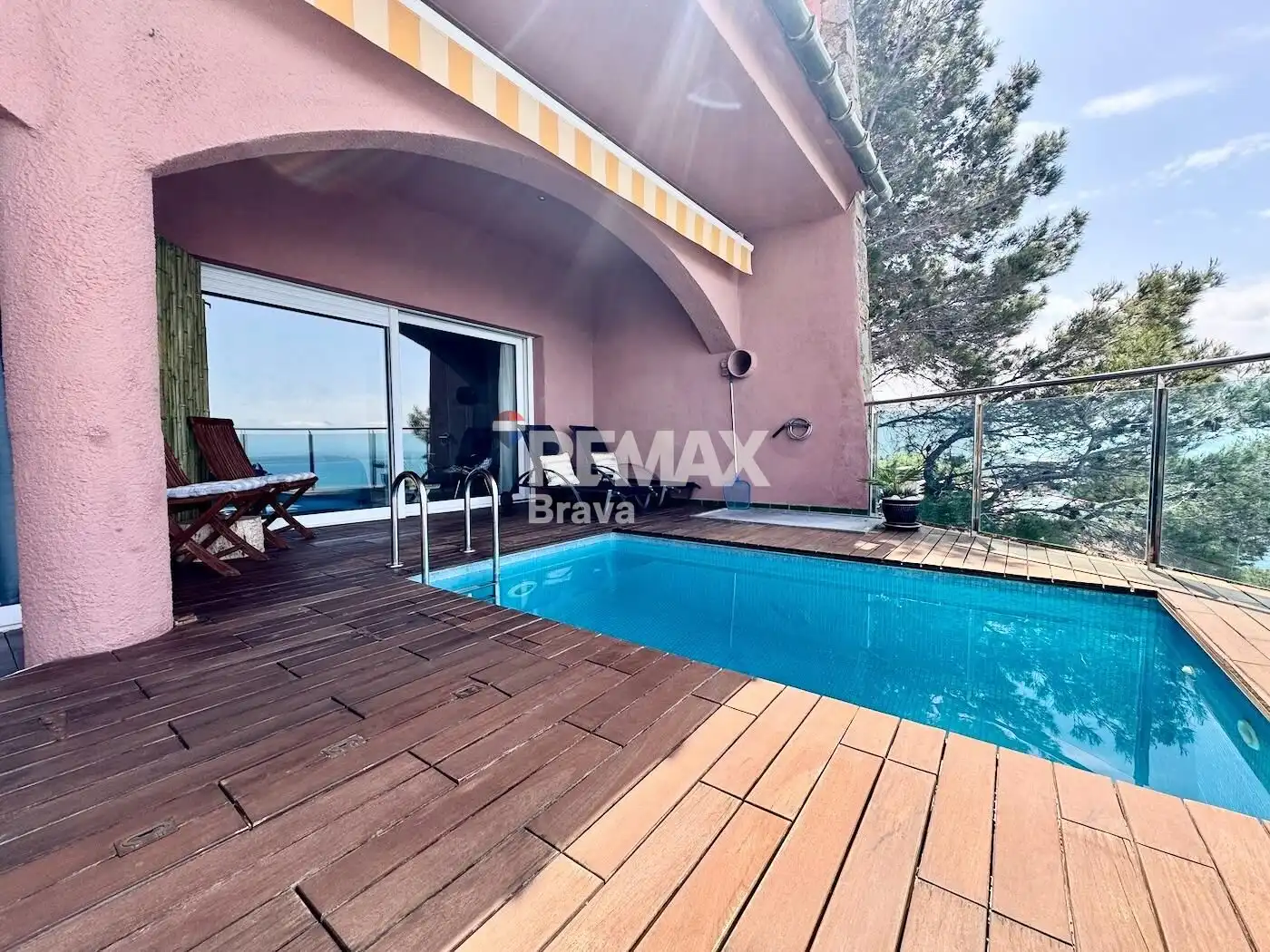 Piscina de Casa o chalet en venta en Roses con Aire acondicionado, Calefacción y Jardín privado