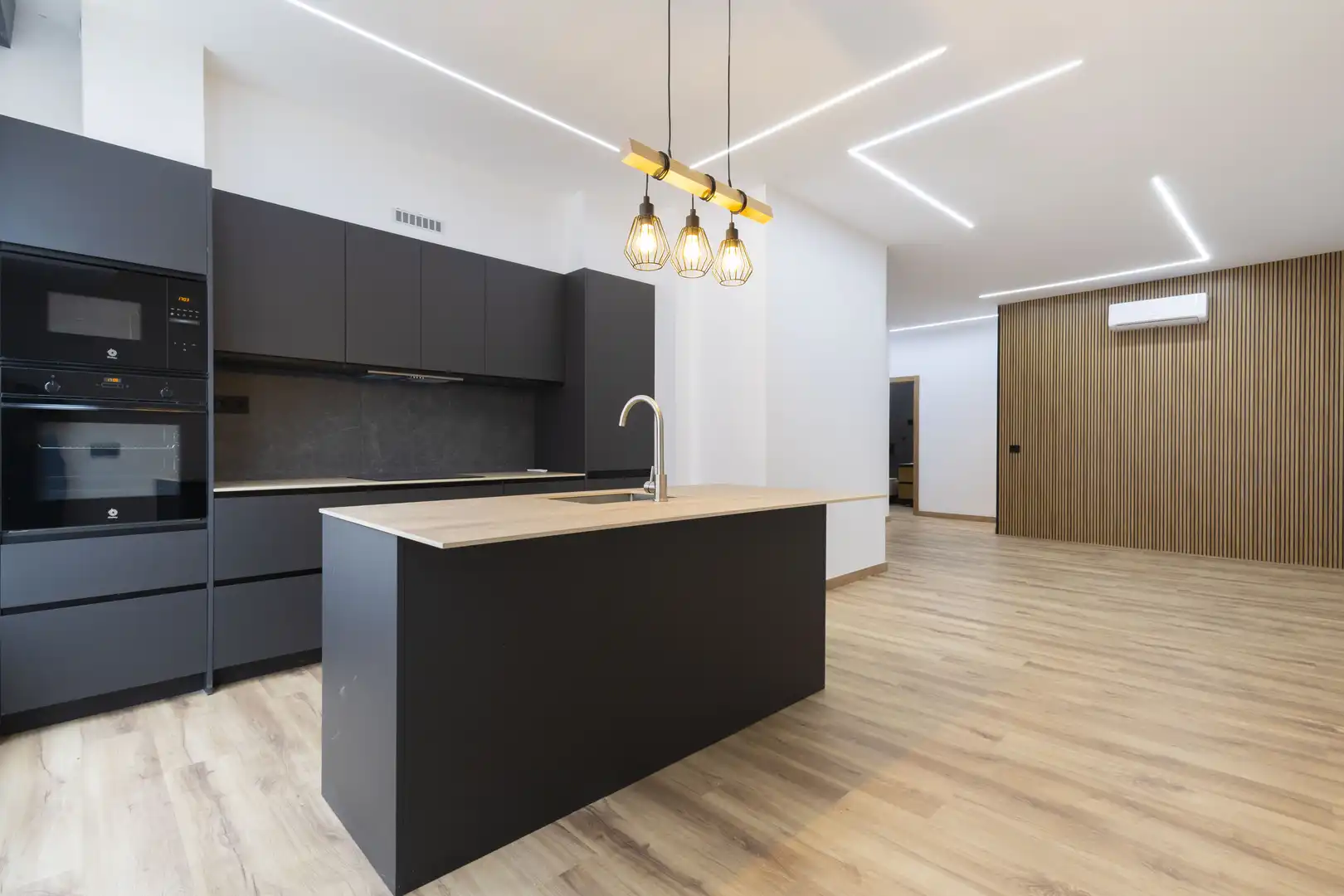 Kitchen of Flat for rent in Santa Cruz de Tenerife  with Air Conditioner