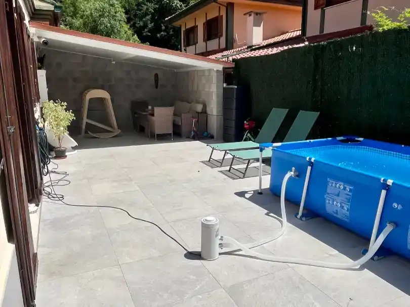 Piscina de Casa adosada en venda en Castro-Urdiales amb Piscina
