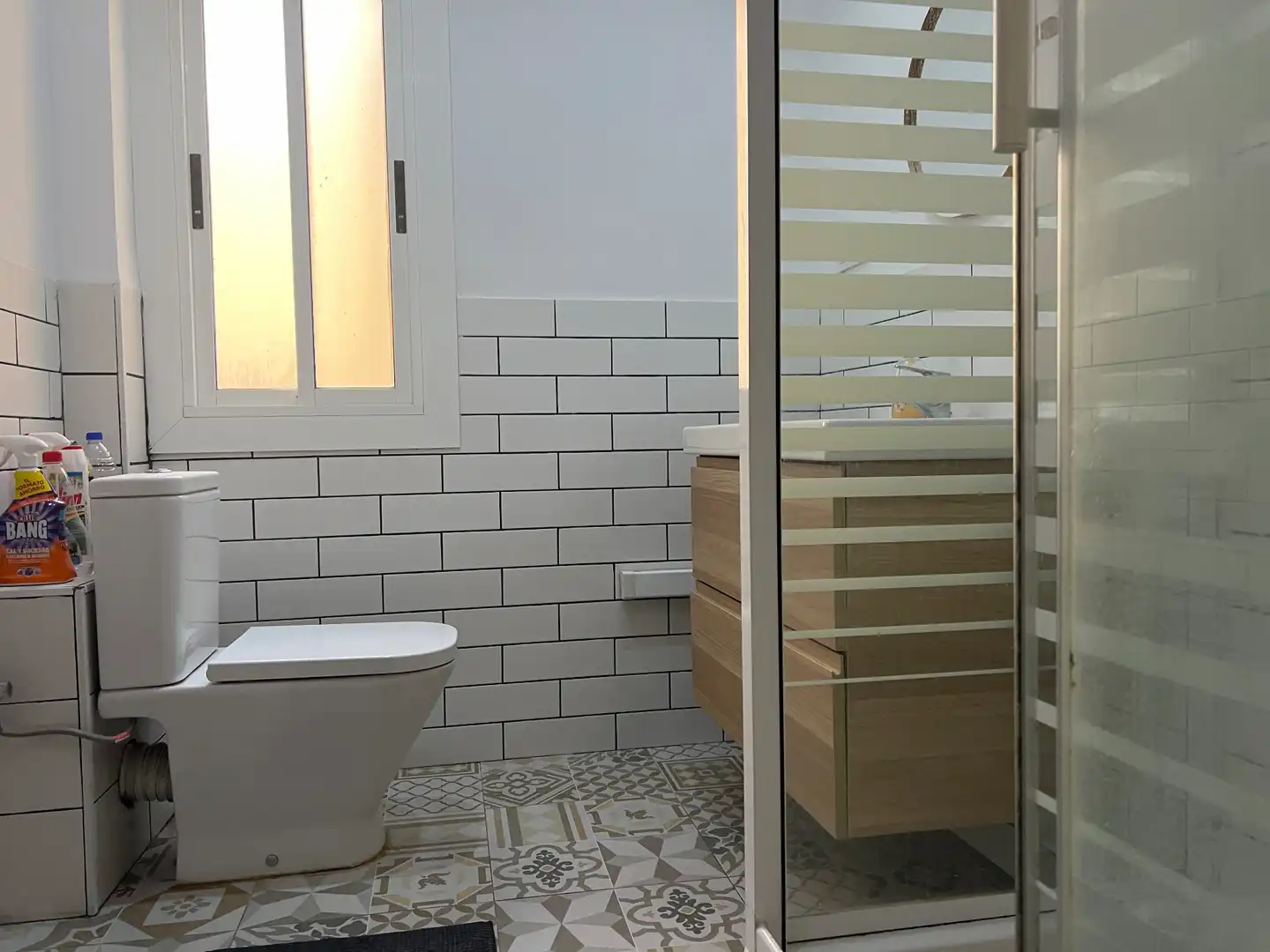 Baño de Piso en venta en Barcelona con Aire acondicionado, Calefacción y Amueblado