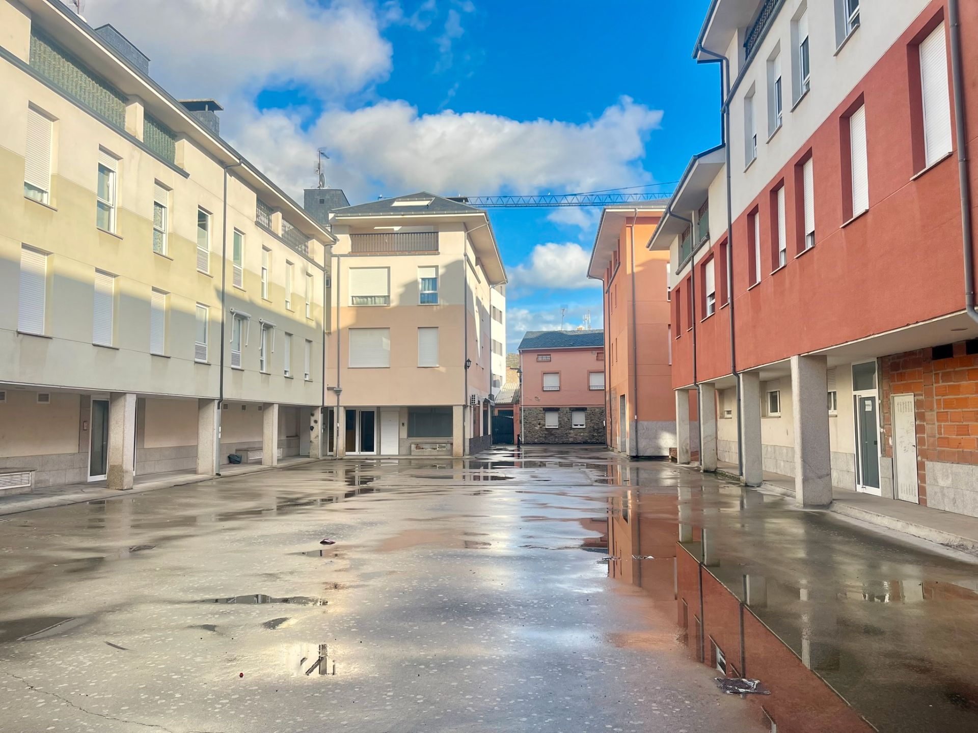 Exterior view of Flat for sale in Cacabelos  with Heating, Storage room and Furnished