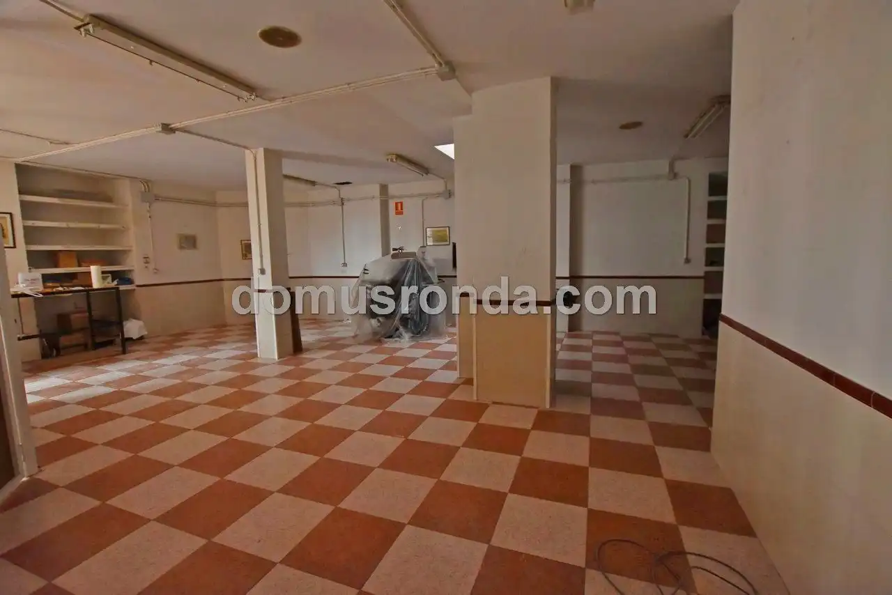Local comercial en venda a Casco Histórico