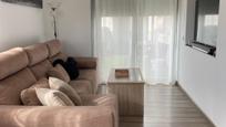 Sala d'estar de Dúplex en venda en  Albacete Capital amb Aire condicionat, Calefacció i Parquet