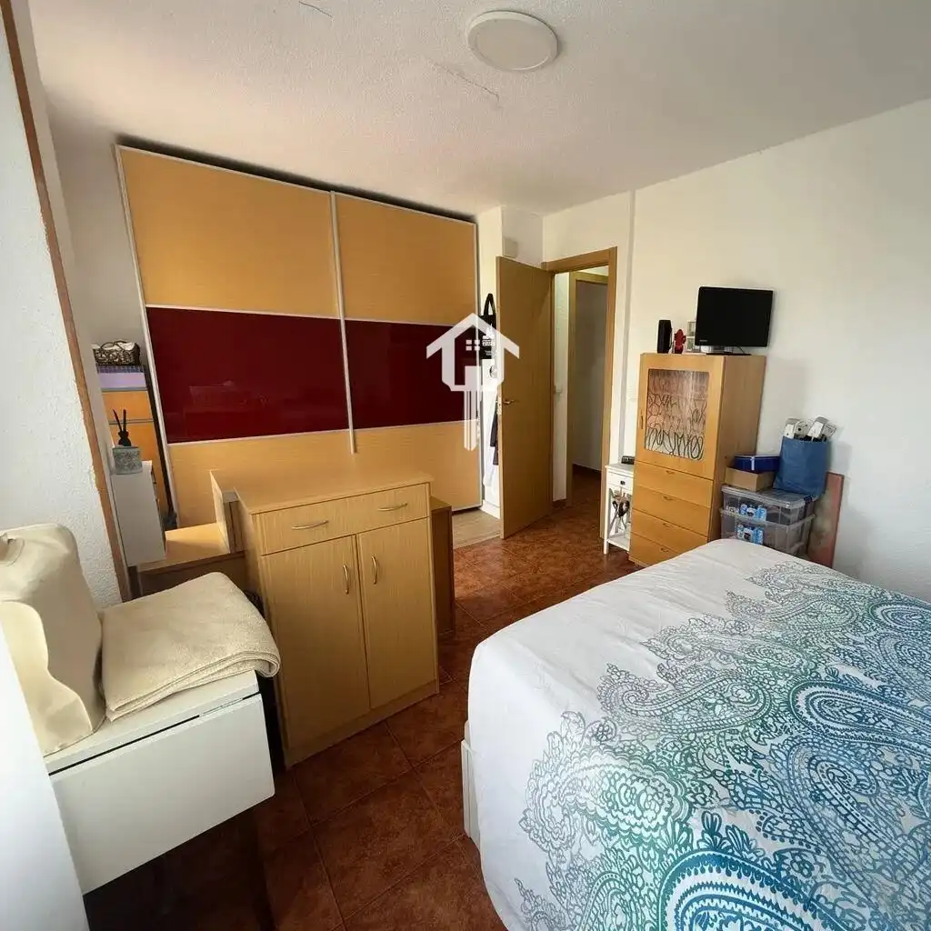 Habitación de Piso en venta en Alicante / Alacant con Terraza, Trastero y Balcón