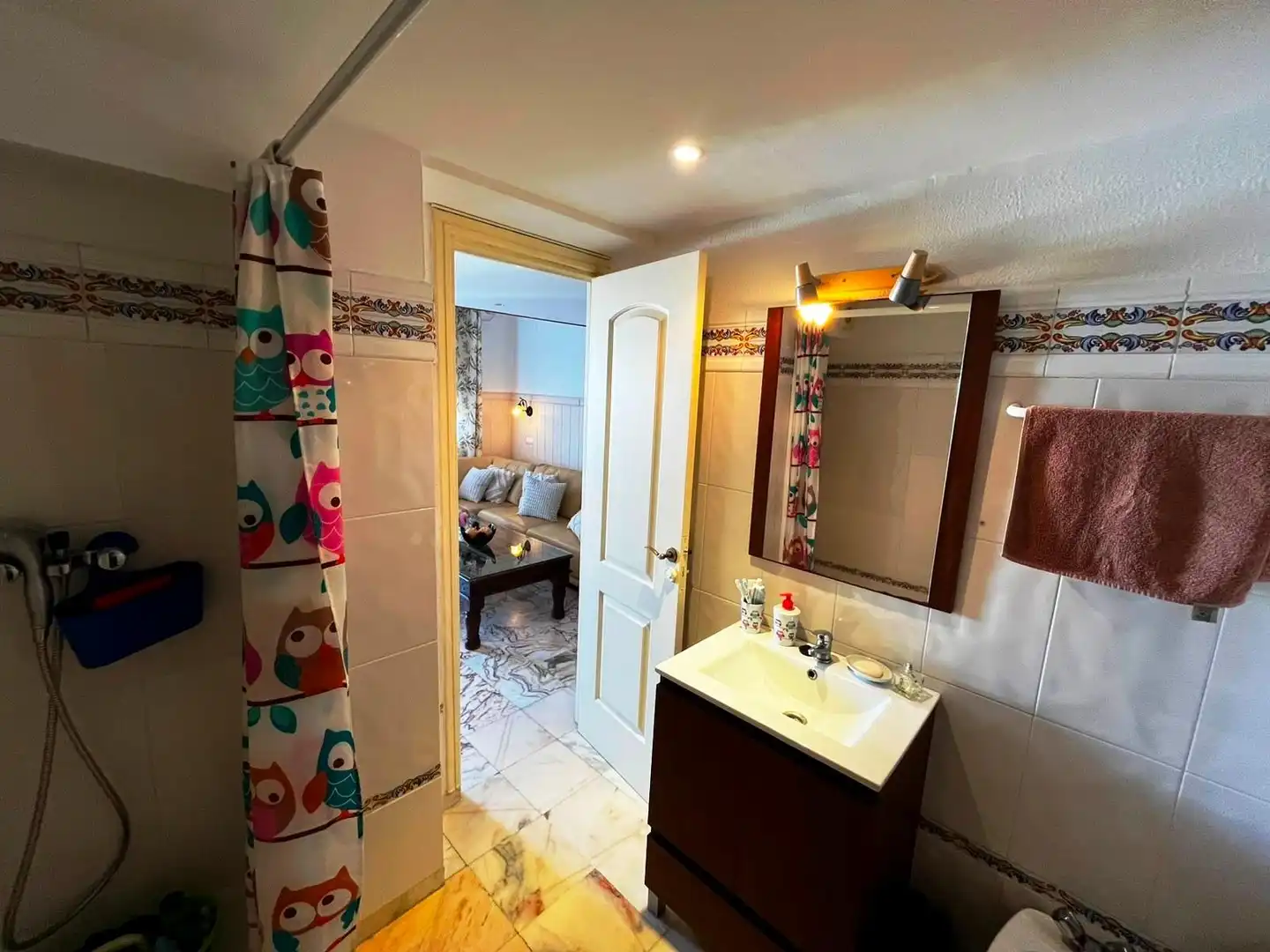 Bany de Apartament en venda en Valencina de la Concepción amb Aire condicionat, Terrassa i Piscina comunitària