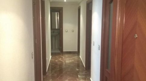 SE VENDE PISO EN PERFECTO ESTADO JUNTO A CENTRO DE SALUD. BLOQUE CONSOLIDADO CON MUY BUENA VECINDAD.