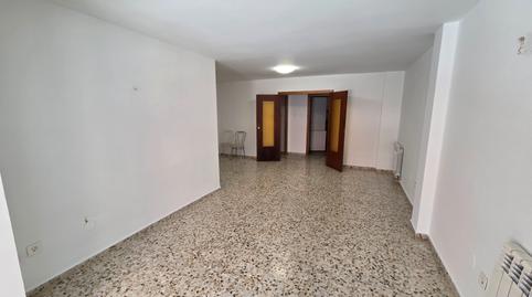 Foto 3 de Piso de alquiler en Avenida de Aragón, 13, Ensanche - Fuenfresca, Teruel