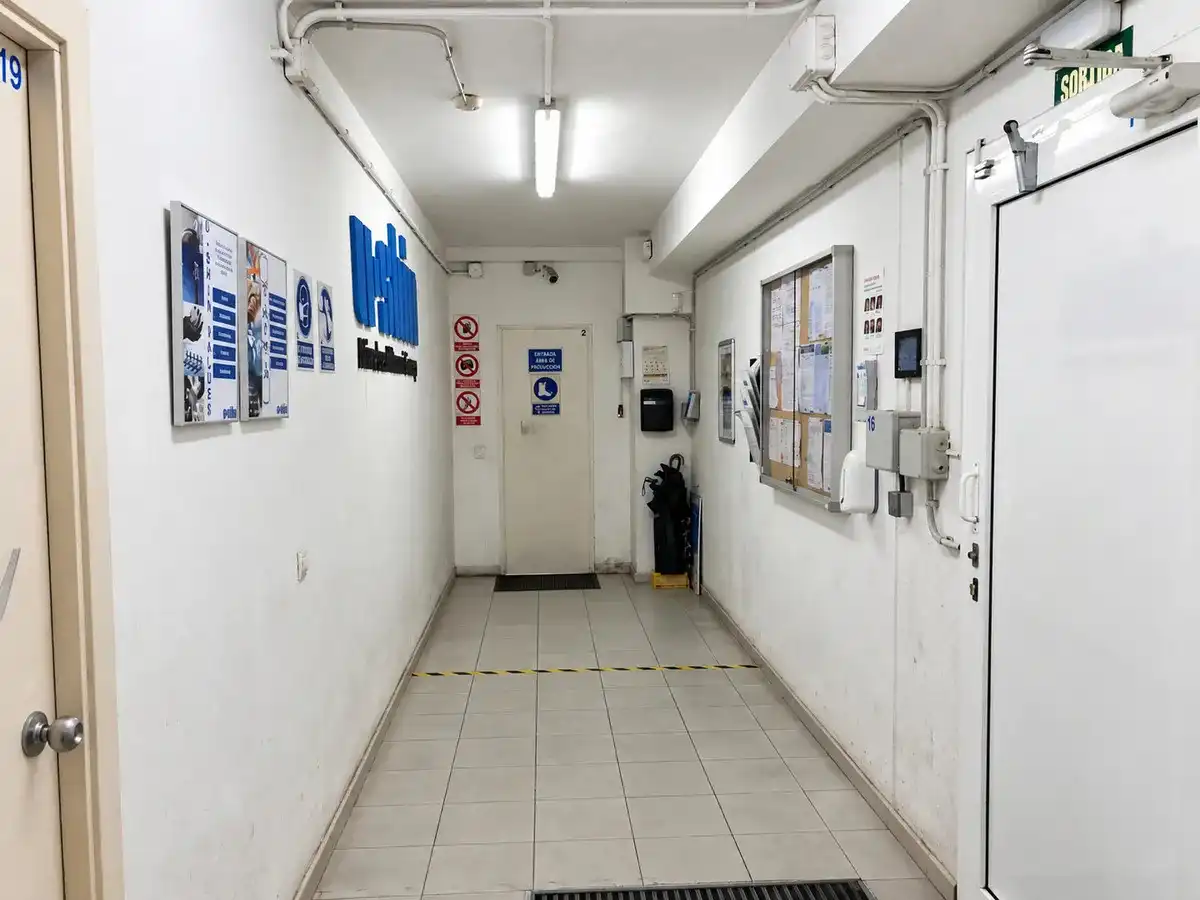 Nave industrial de alquiler en Abrera con Calefacción y Alarma