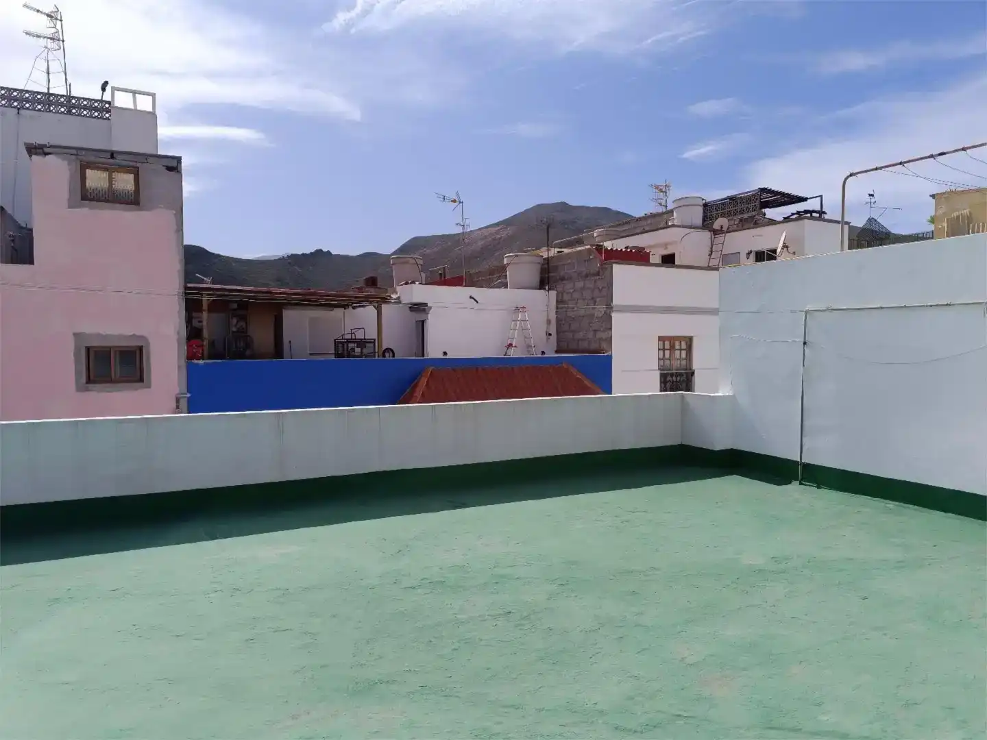 Vista exterior de Piso en venta en Gáldar con Amueblado y Balcón