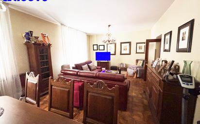 Living room of Flat for sale in Oviedo   with Heating, Storage room and Furnished