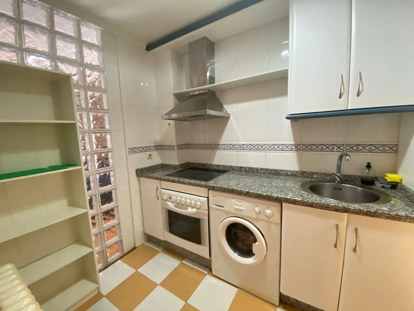 Apartament de lloguer a Calle Norberto Cuesta Dutari, La Platina- Hospital - Campus