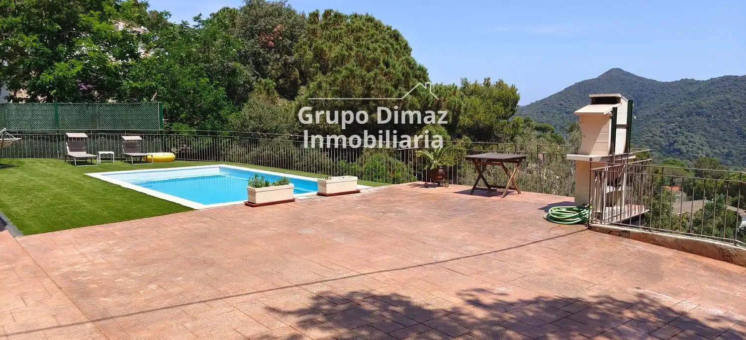 Casa amb piscina en venda a CENTRE, imagen 3