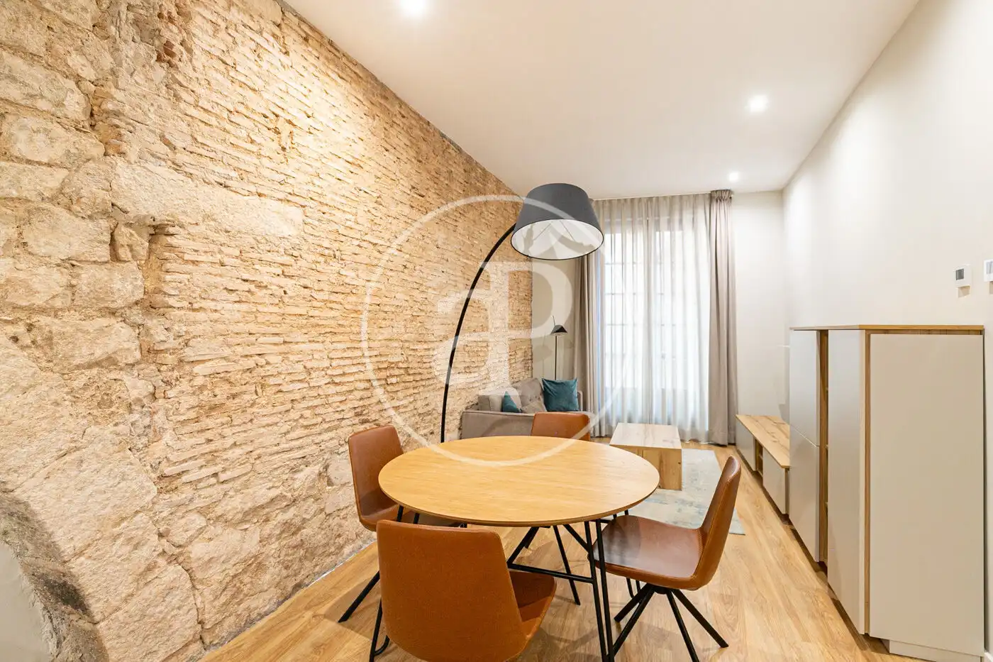 Piso con terraza en alquiler en Carrer de la Palla, imagen 3