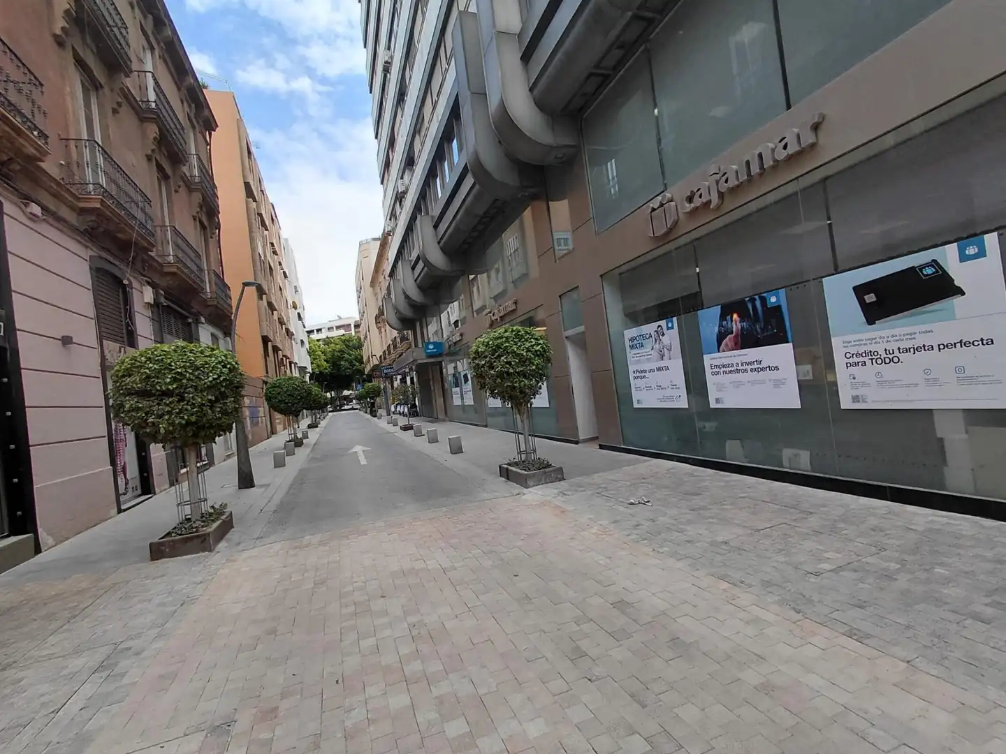 Local comercial en alquiler en Calle General Segura, imagen 4